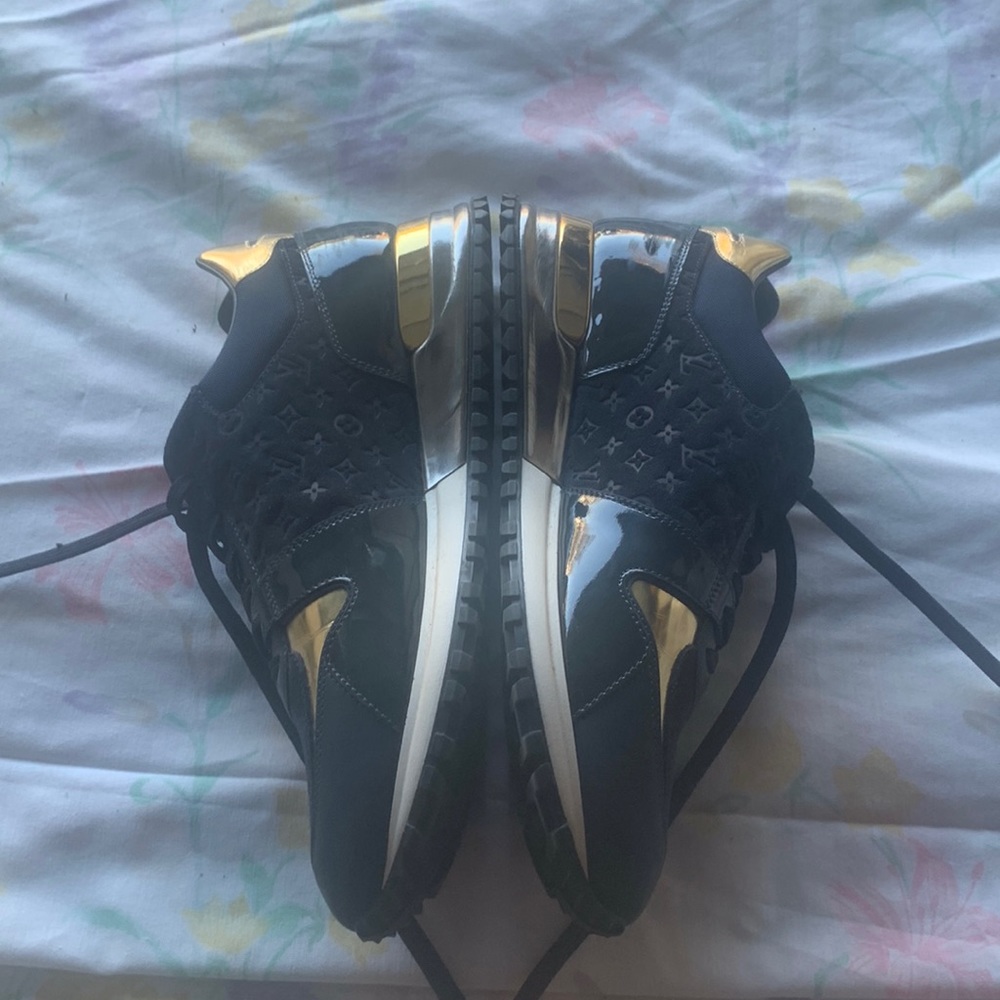 Louis Vuitton trainer womens size 7